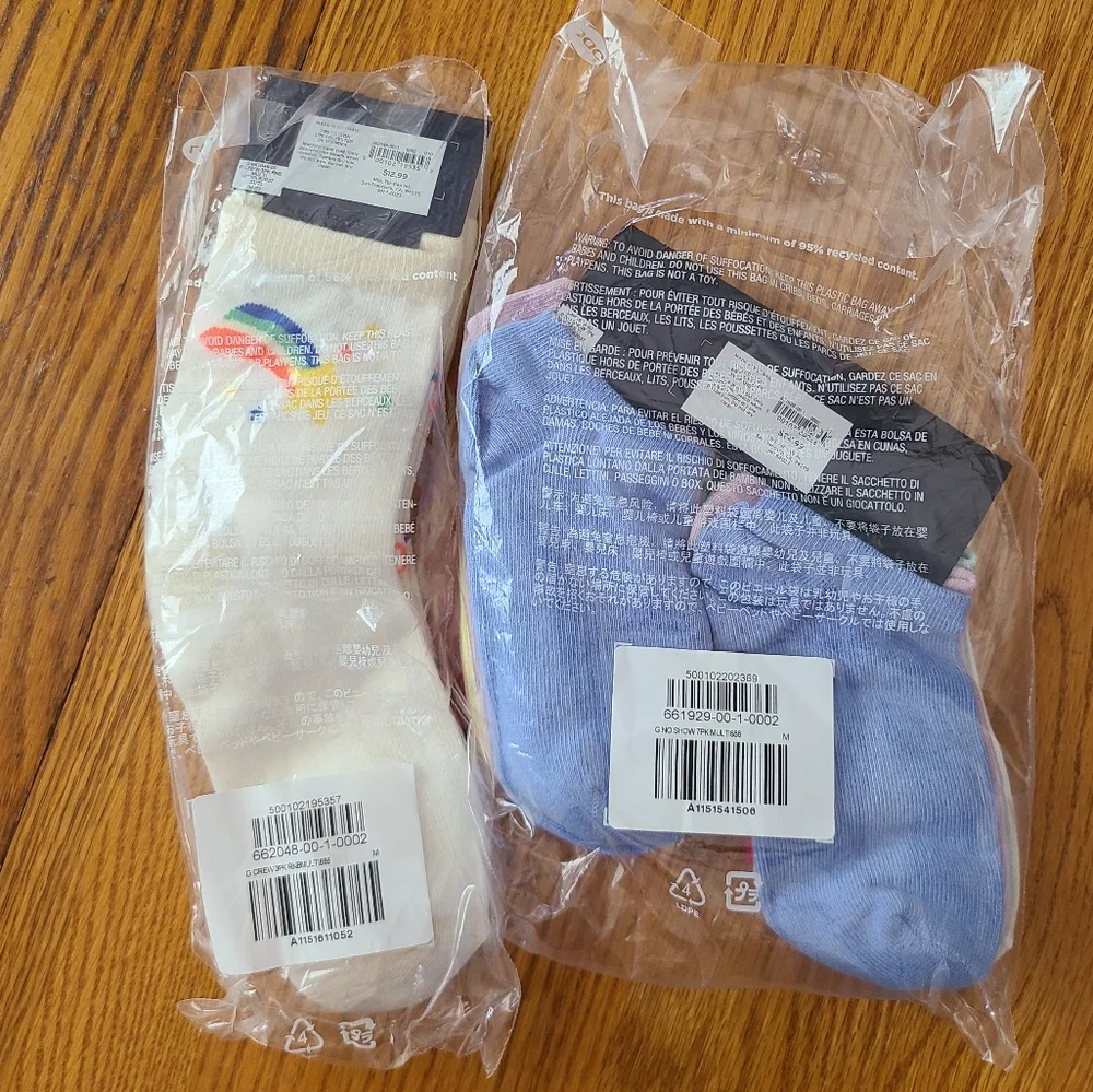 👀50% OFF - NWT‼️GAP 10 pairs of No Show & Quarter Girl's Coordinating Socks